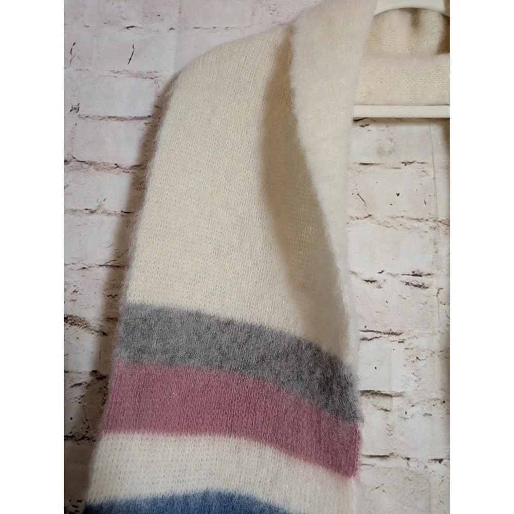 Vintage Rammagerdin Icelandic Brushed Wool Scarf Cream Pink Blue Striped